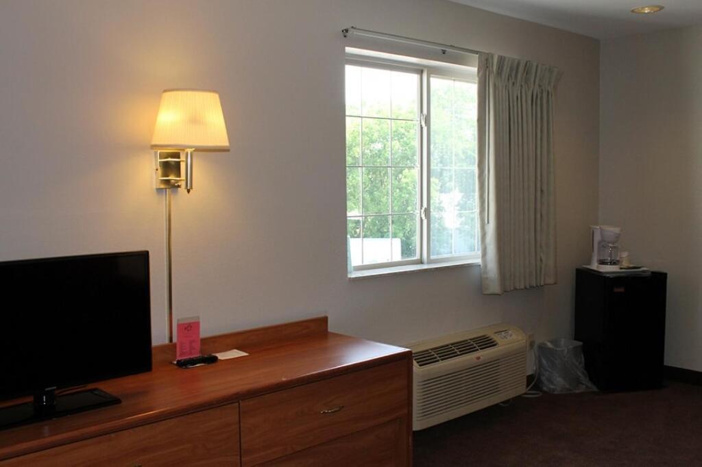 Edmore Inn Dış mekan fotoğraf