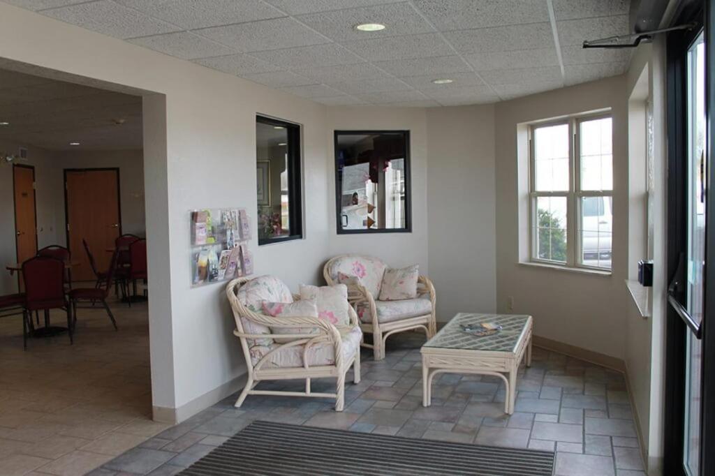 Edmore Inn Dış mekan fotoğraf
