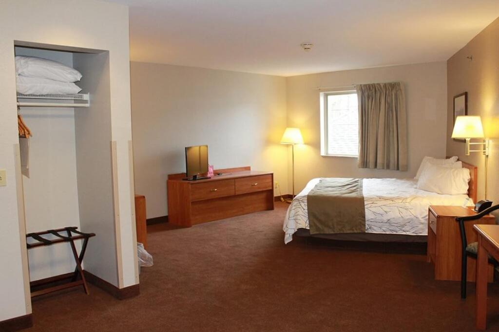Edmore Inn Dış mekan fotoğraf